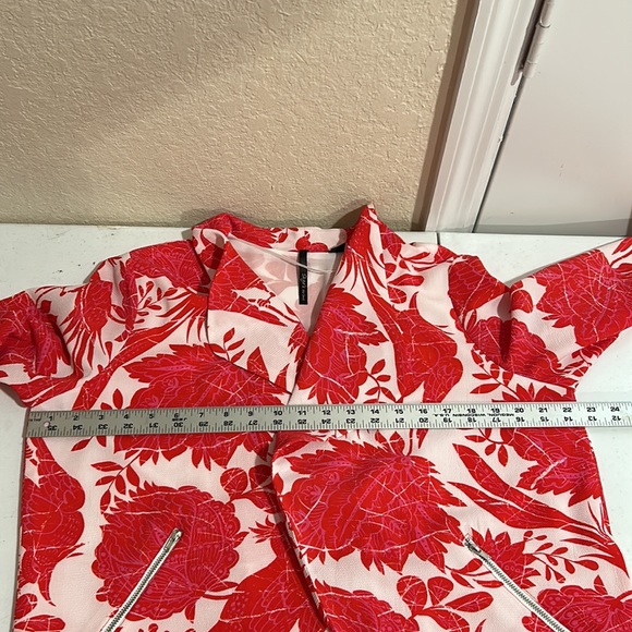 Sky’s The Limit, Red & White, Floral Print, Open Front Jacket, Size Medium - Picture 7 of 8